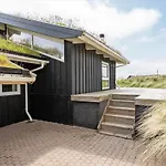 Holiday home Osfrid - 175m From The Sea By Interhome *
