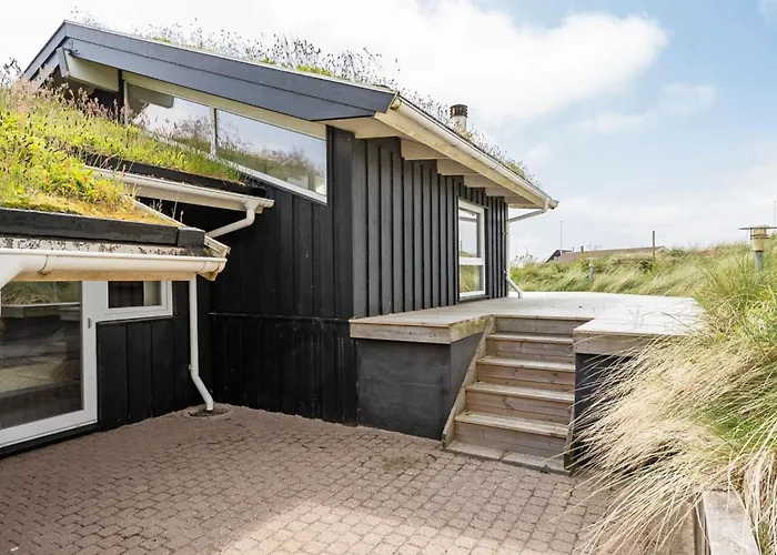 Holiday home Osfrid - 175m From The Sea By Interhome *