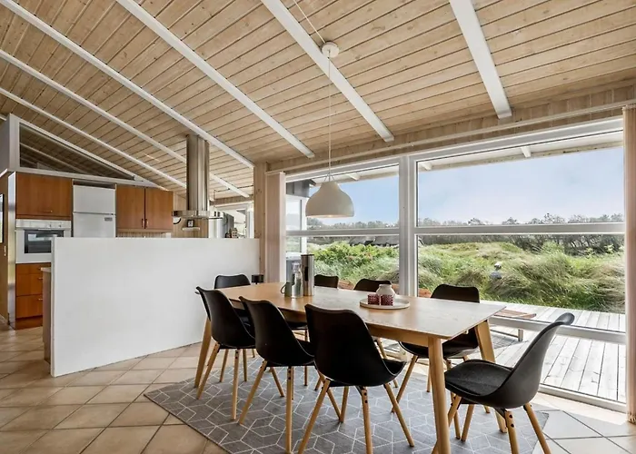 Holiday home Osfrid - 175m From The Sea By Interhome *